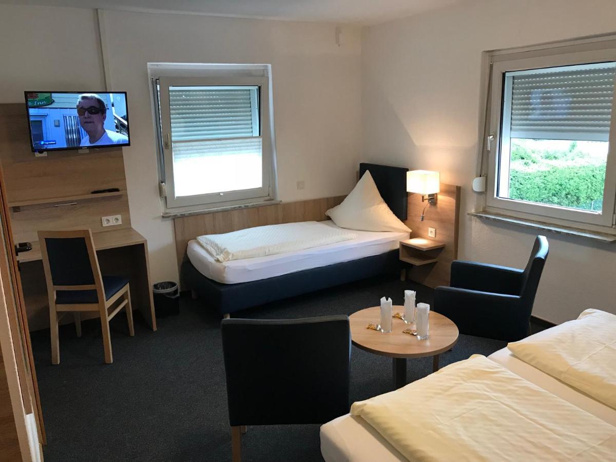 Motel Herbold Knüllwald Rum bild